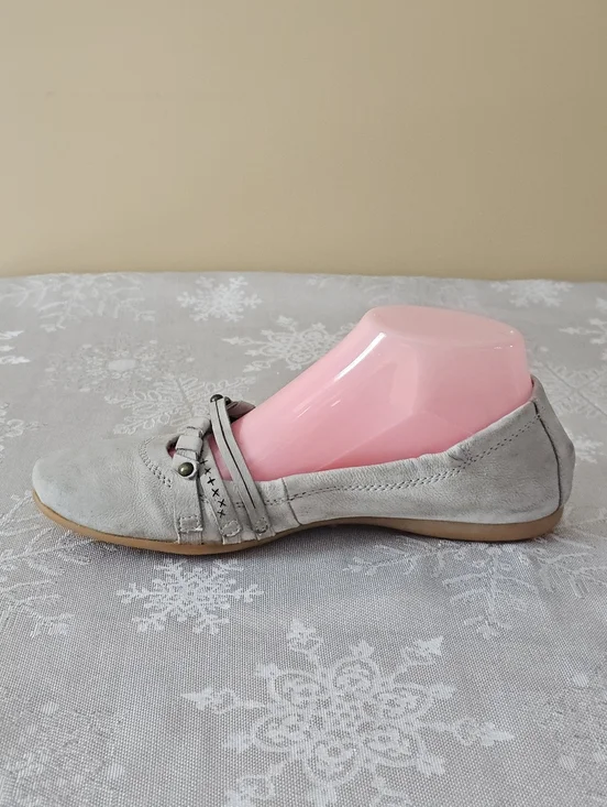 MJUS leather Ballerina Flats  Slip Ons Weathered Grey Elastic On Straps Sz 38 - Picture 4 of 16